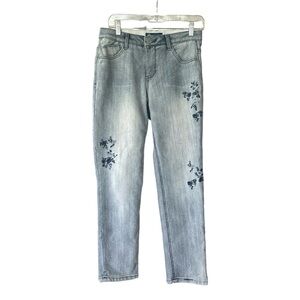 Democracy Absolution Floral Embroidered Faded Jeans 4p